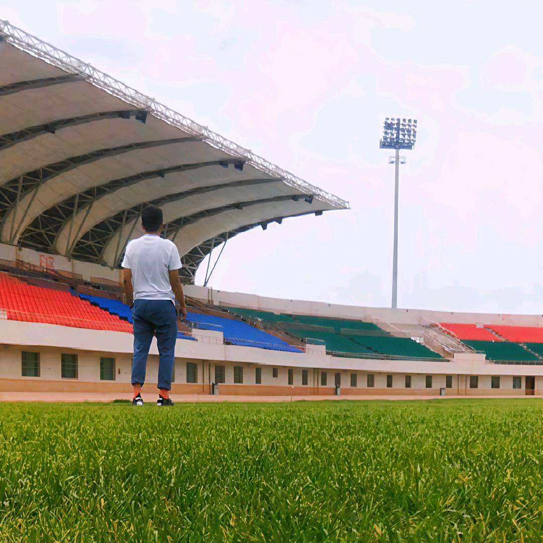 石头⚽