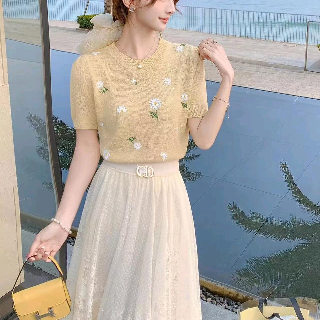 魅力撤柜女装