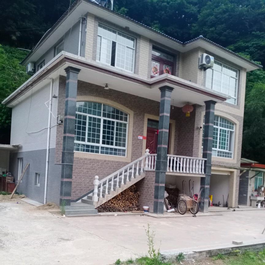九房建房小队