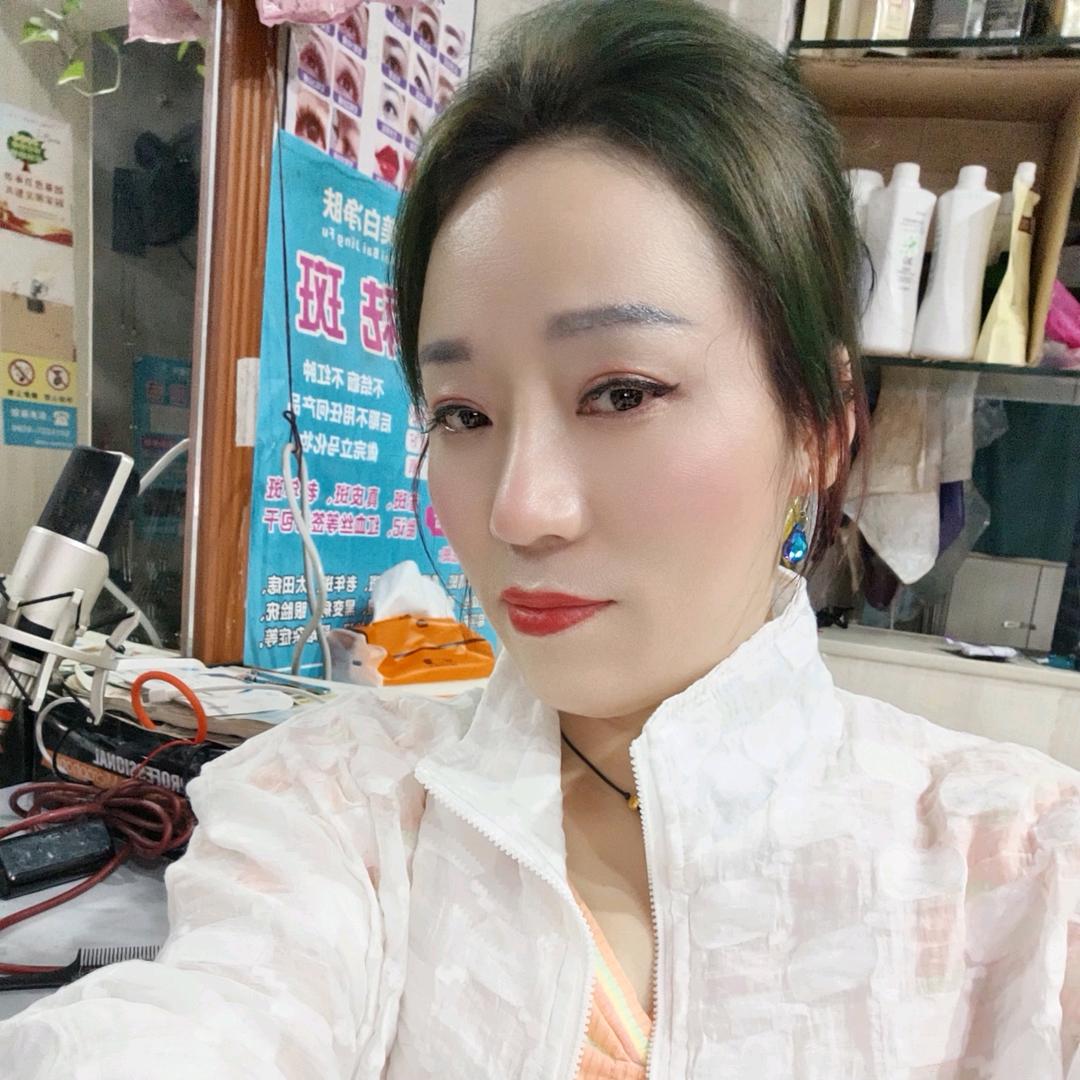 古蔺二妹 川丽丝美容美发