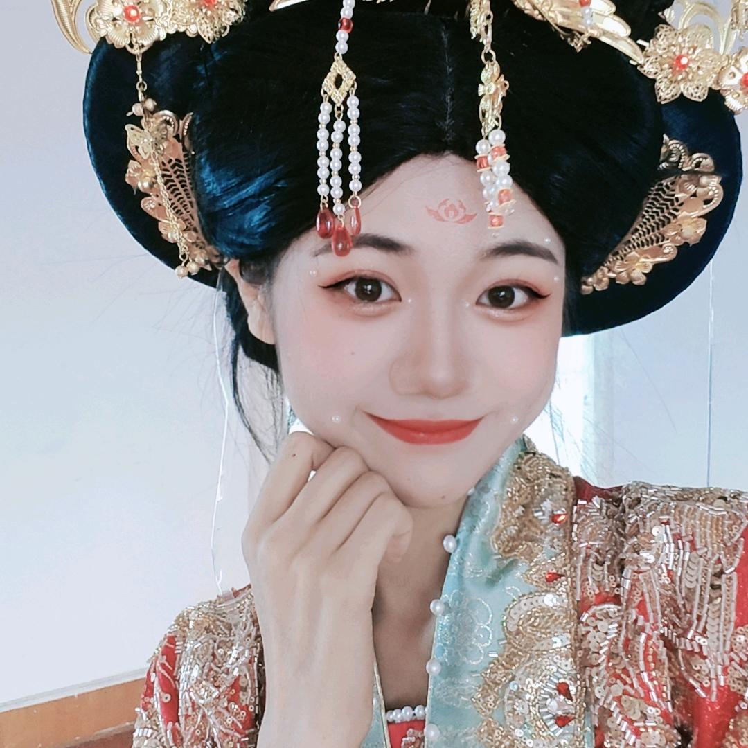 不倒翁桃子姐姐（待业版）