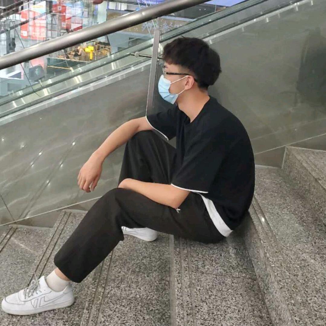 糕冷小胡