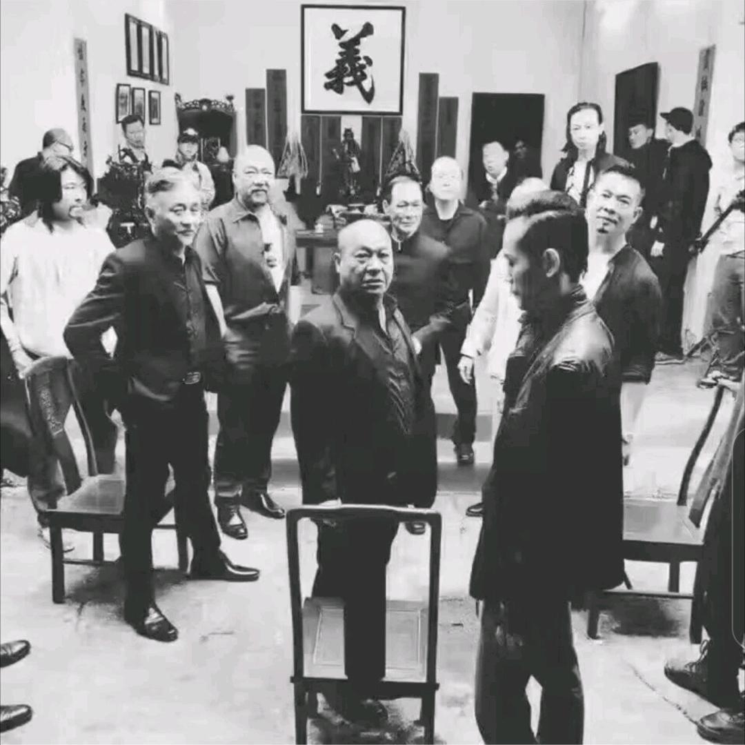 江湖八卦趣事。