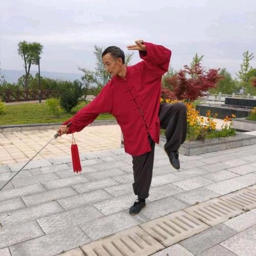 吕建荣
