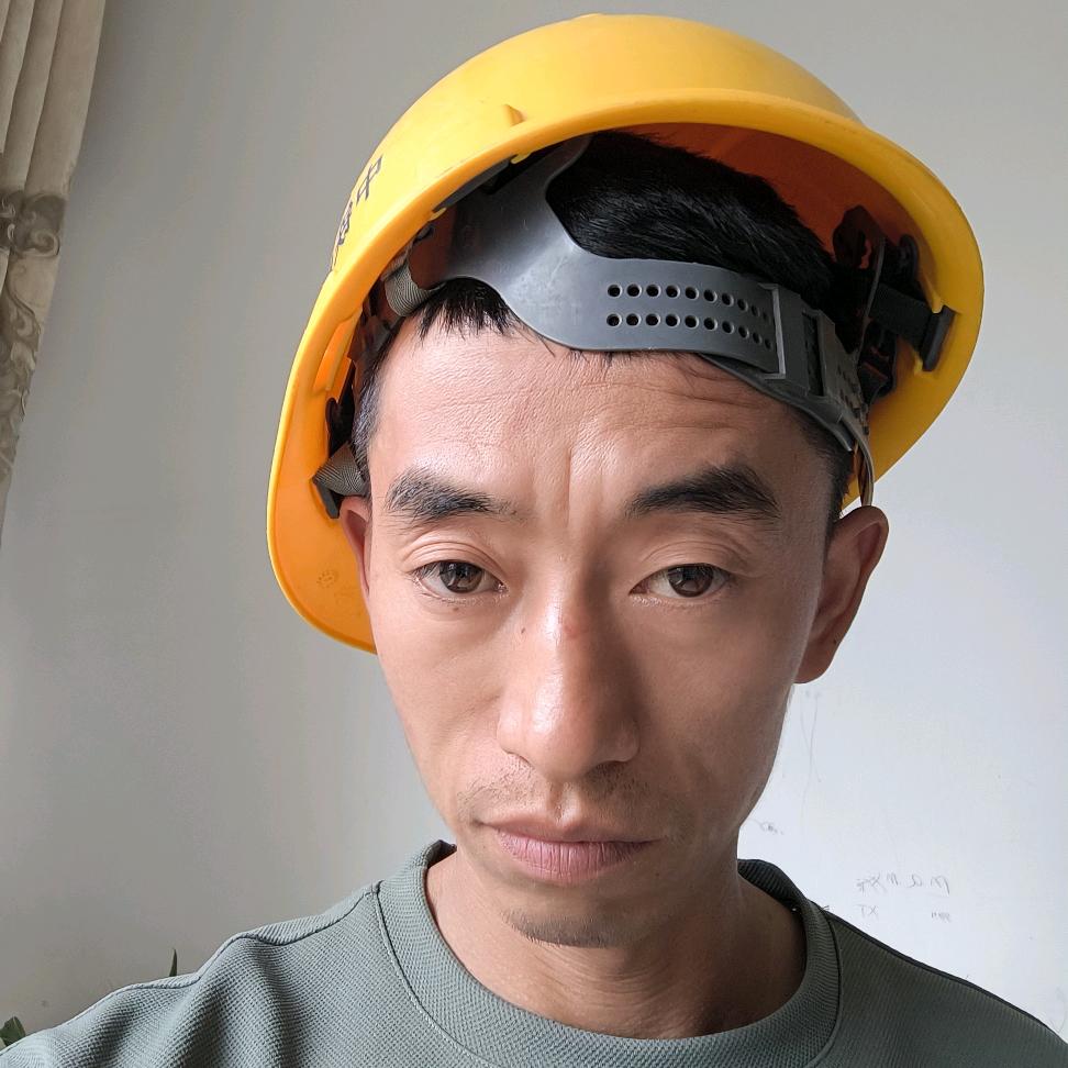 小彭不干工地