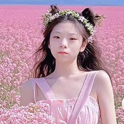 我是脑瘫女孩小露露