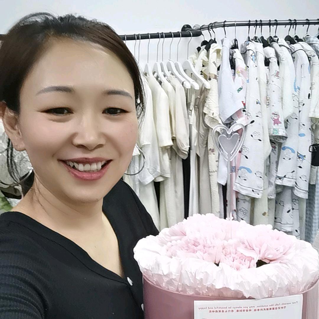 郑州女装万小万1