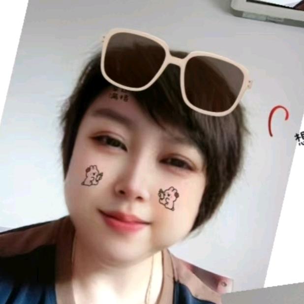 小唐九妹练字