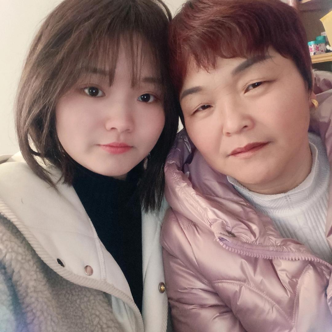 黄家女儿