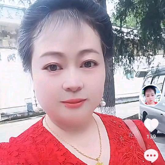 秀丽中午1点10
