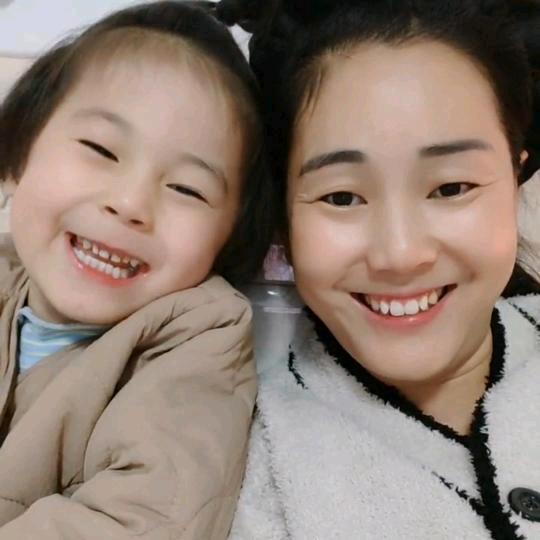 萱萱摆摊