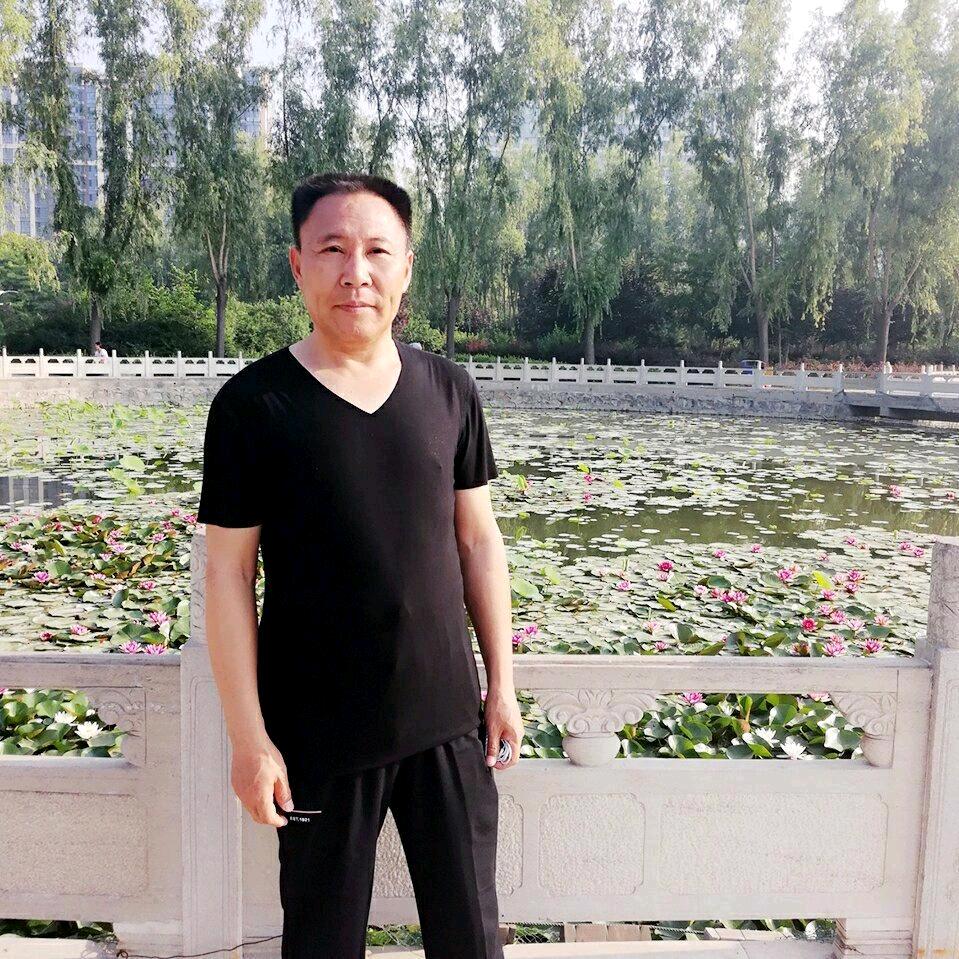 与庄共舞