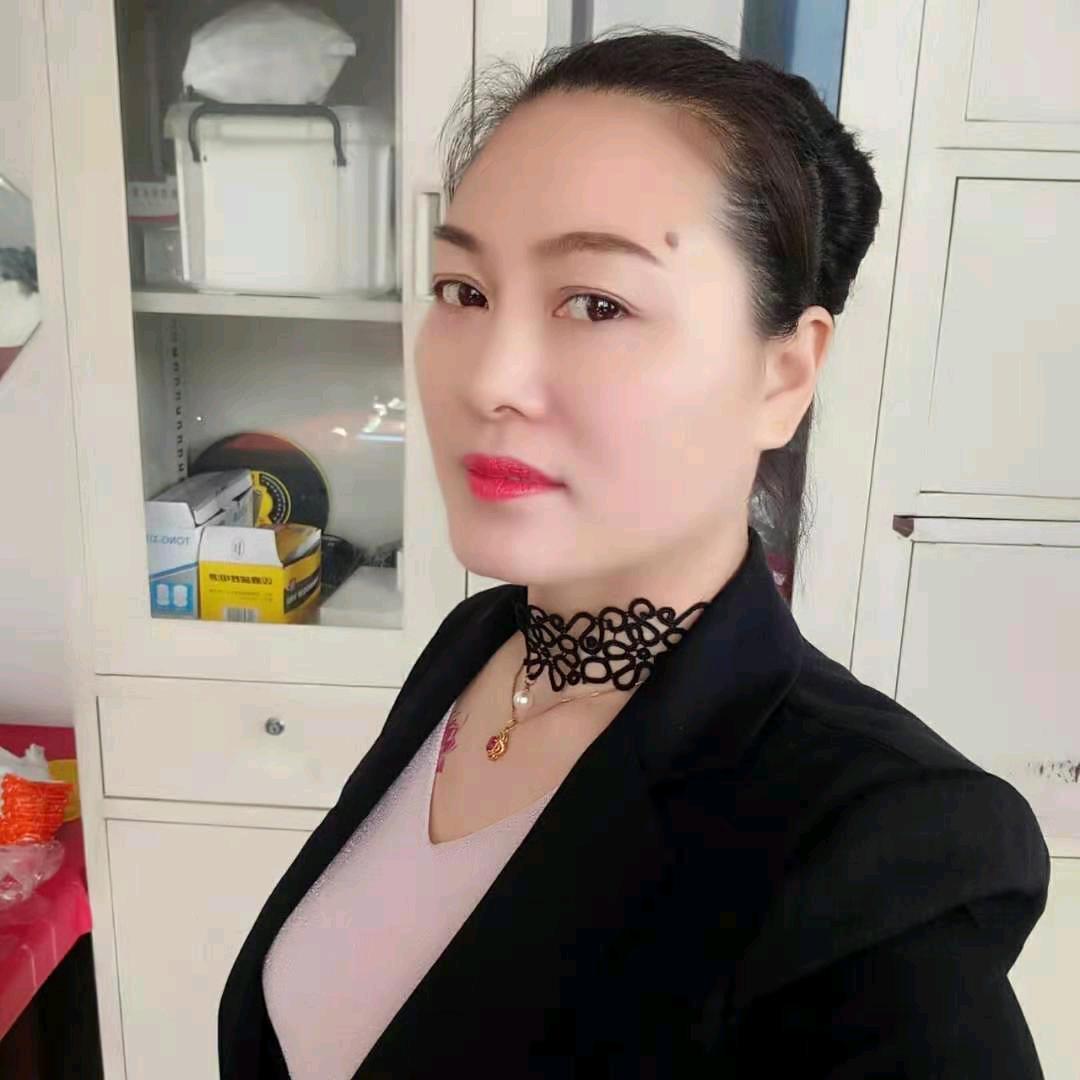 单身（芳姐）🌹