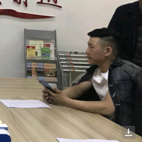 额日敦敖其尔/向导