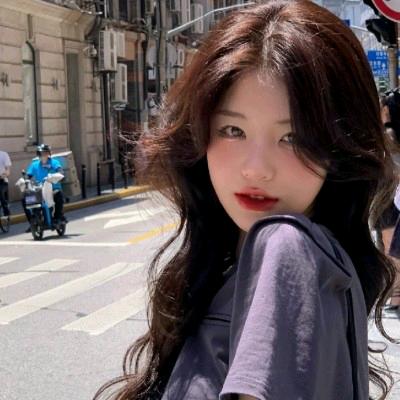 东贸汽车倩倩新车批发2