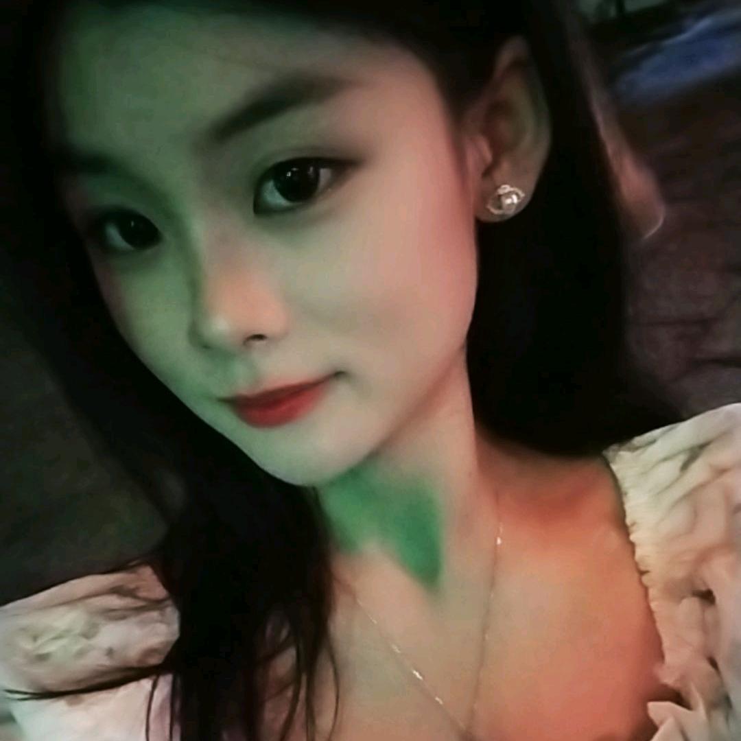 🍃🍃♥飞妹