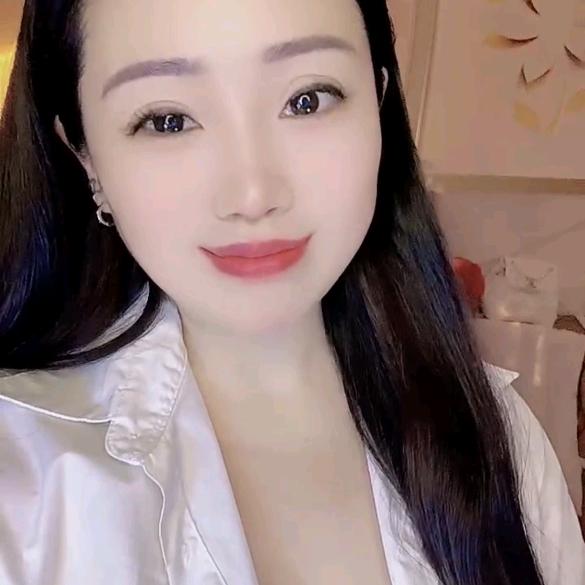 长发飘飘☁️《找大叔》