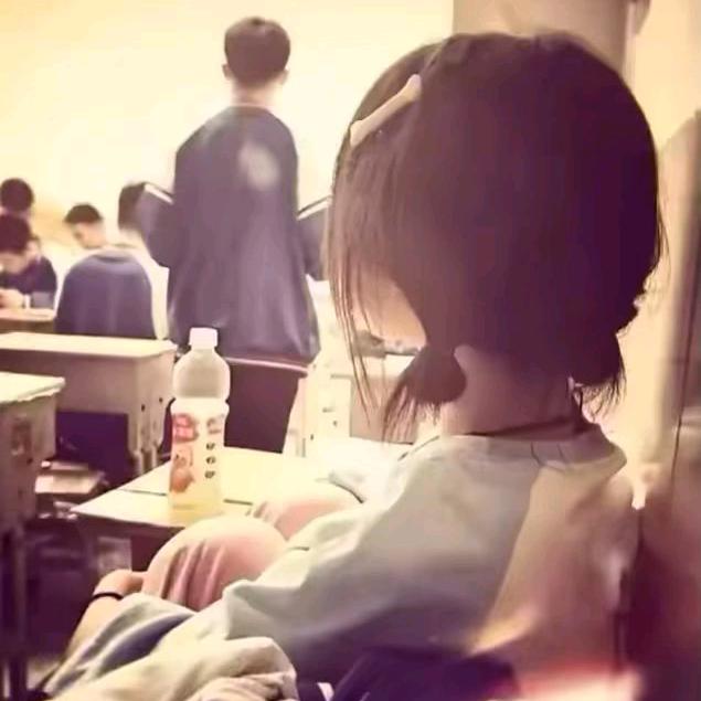 等你下课^