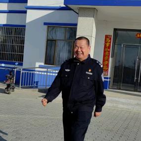 正能量探案