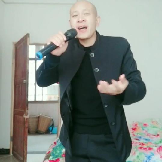 光头兵哥哥