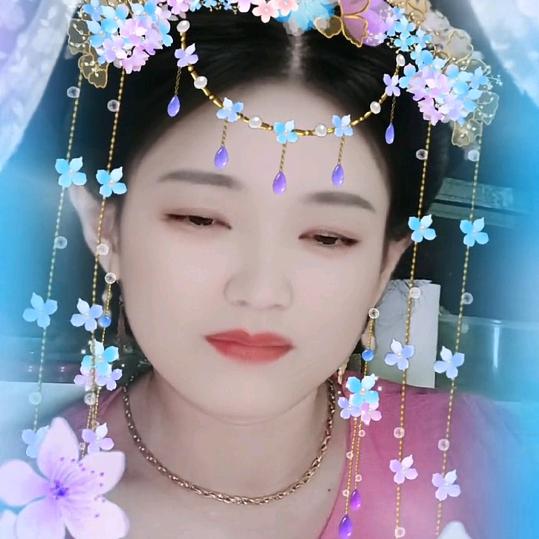 红玫瑰艳芳