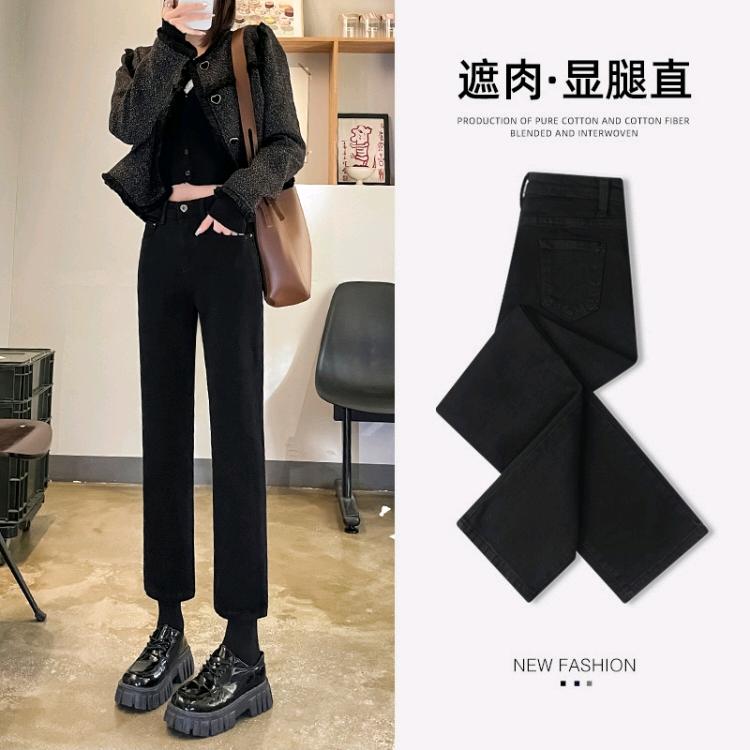 时尚.男女精品服装；经营在橱窗…～