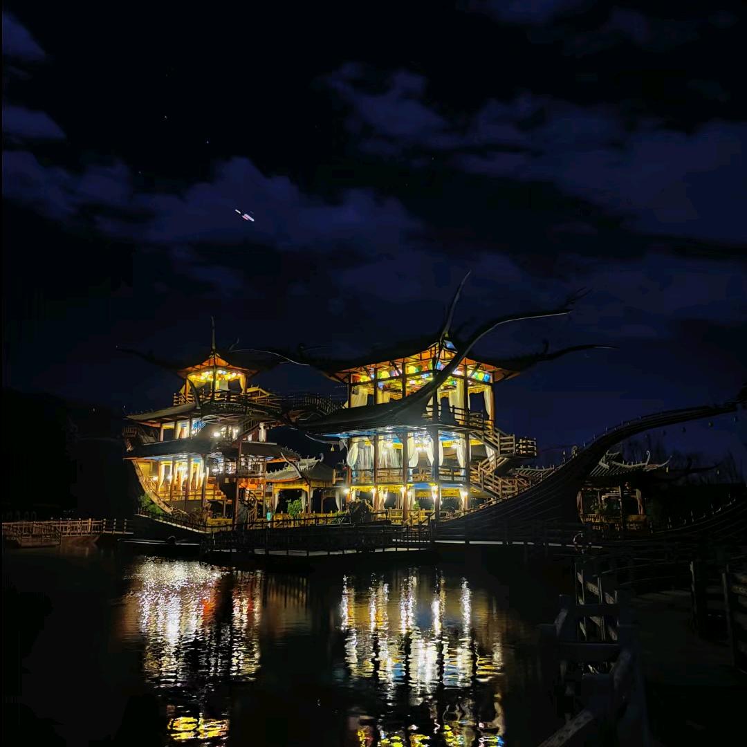 丽江观音峡古船