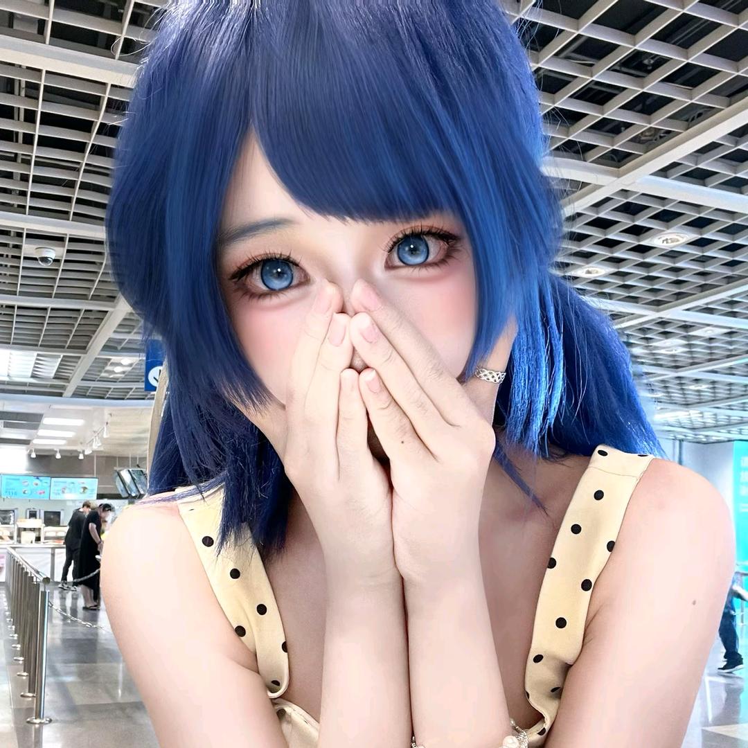 草莓味的云朵