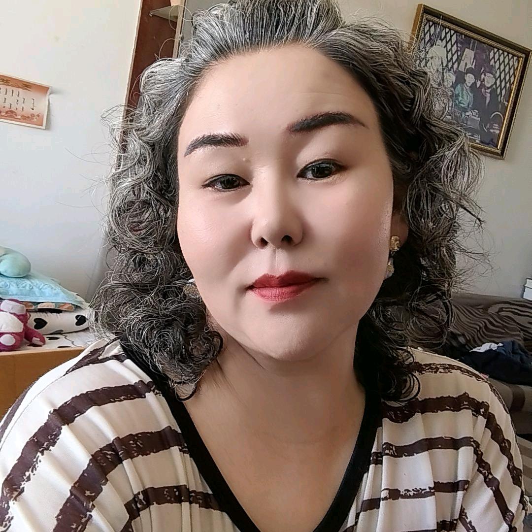 白发姐姐