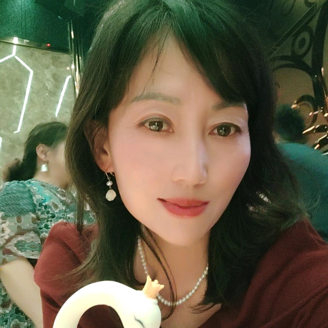 燕南飞（小芳）