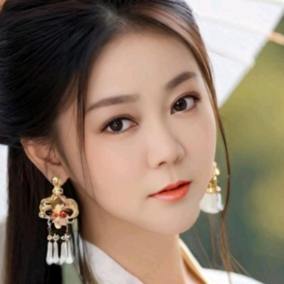 傲娇女