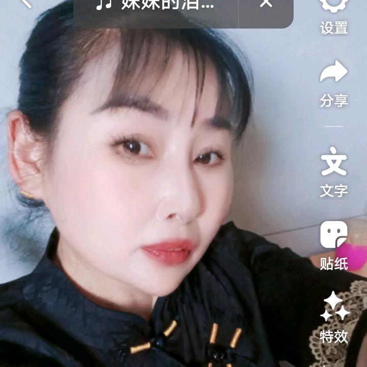 王梅靓衣坊