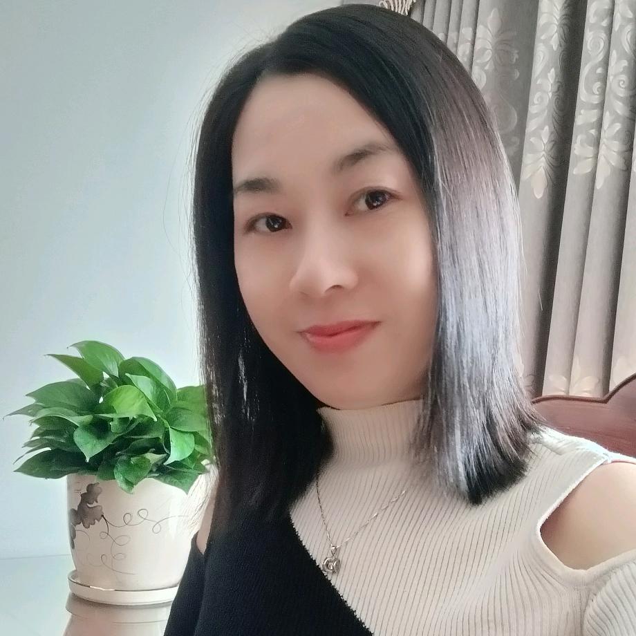 浅笑不语