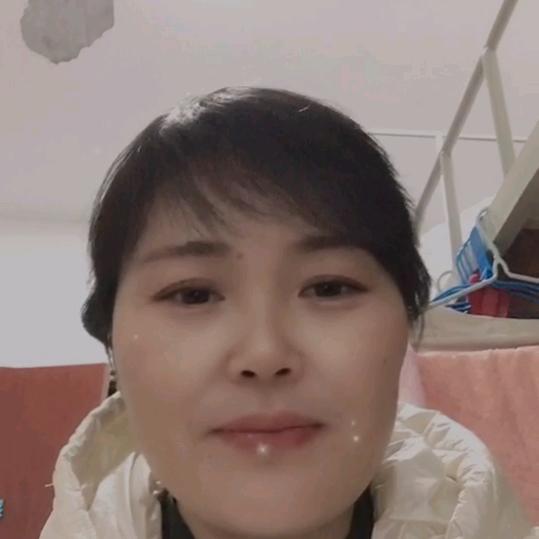 晴空万里。