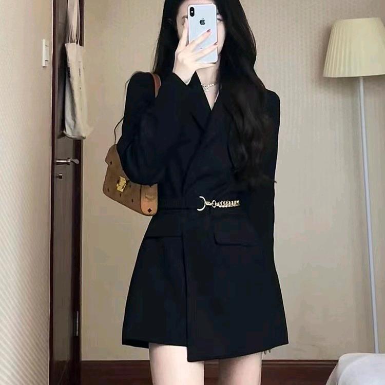 满满的女装小店