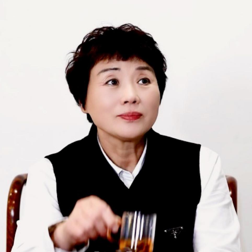 老巩闲不住