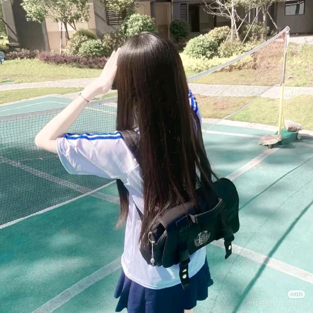 琦琦.