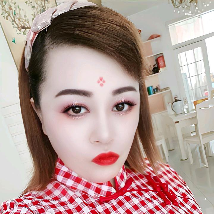 🍎东方伊嫣🍎
