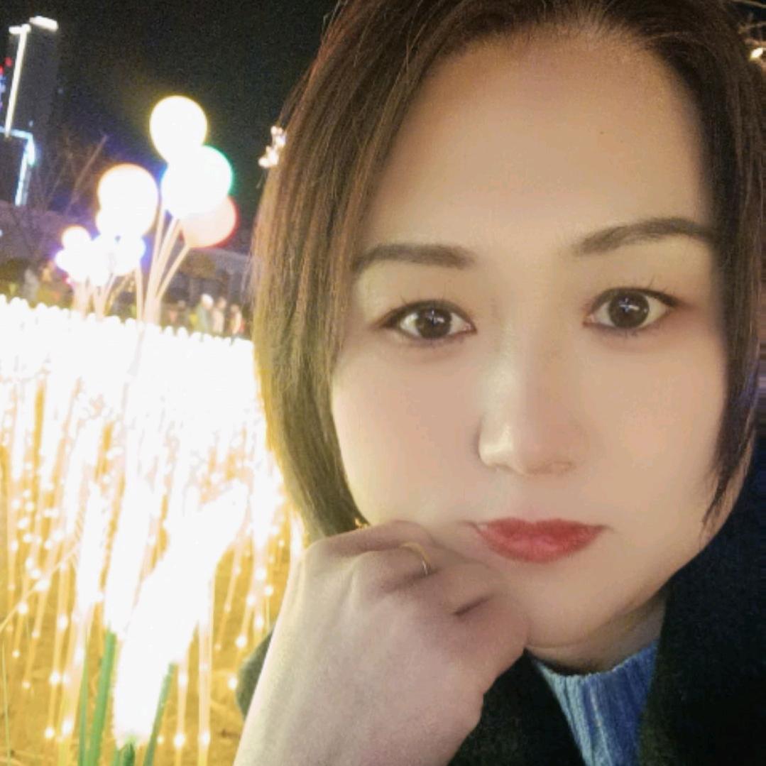 艾米丽