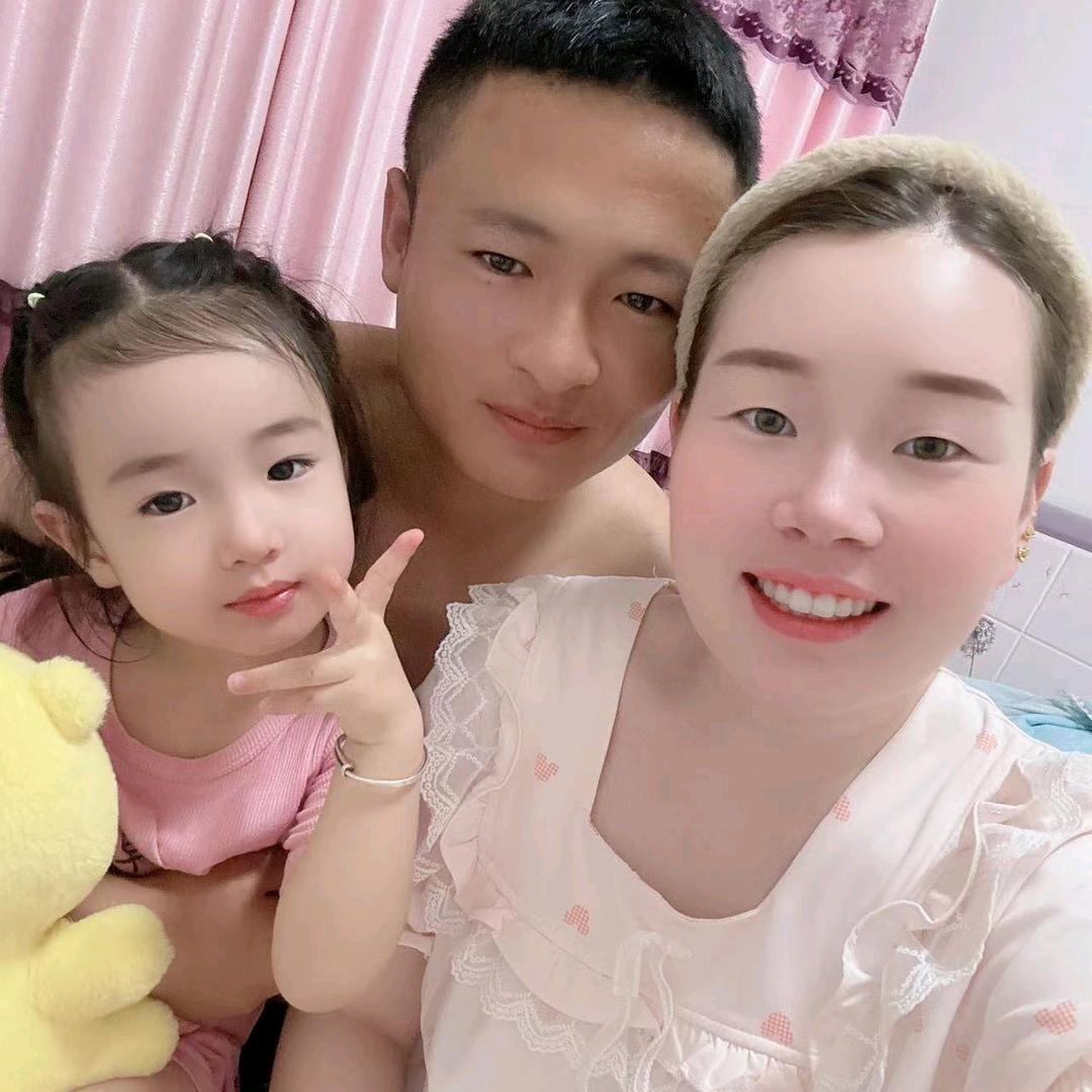 小青年阿力传媒