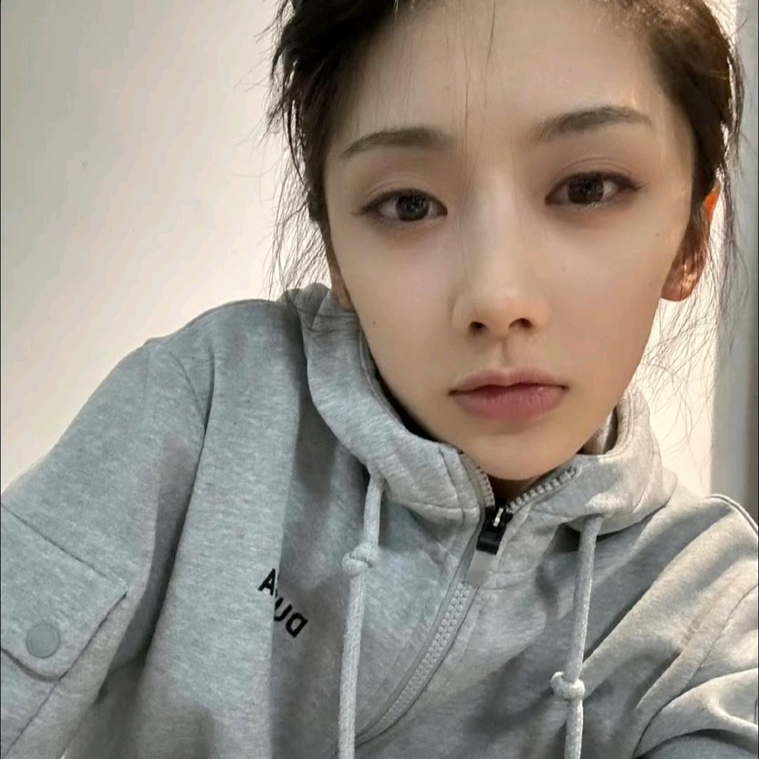 滋滋坩埚