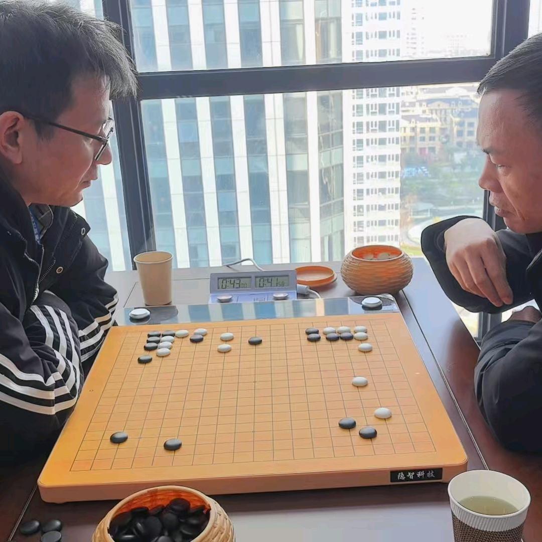 九江弈童棋院肖老师