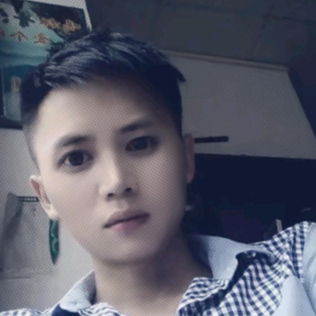覃