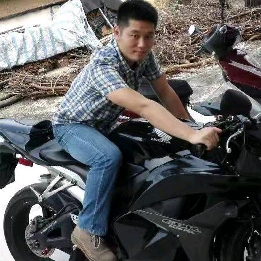 佛山市百骏轩小贤~新车销售