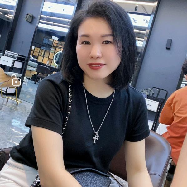 @思丽