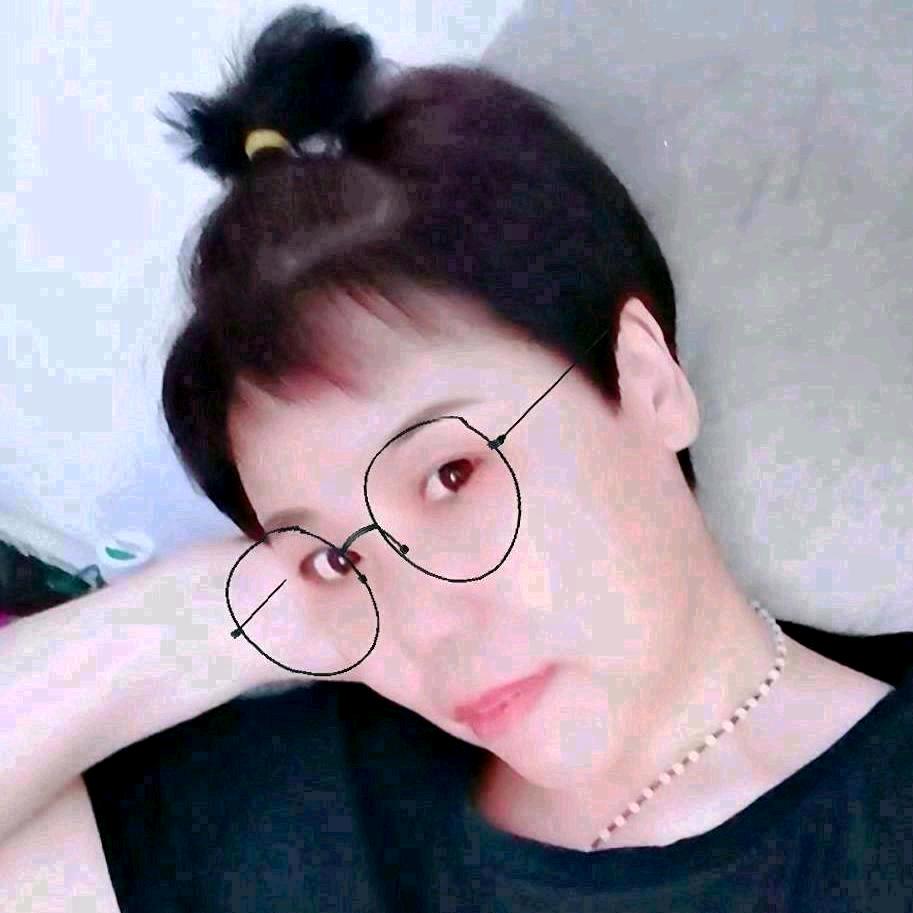 笑笑 962