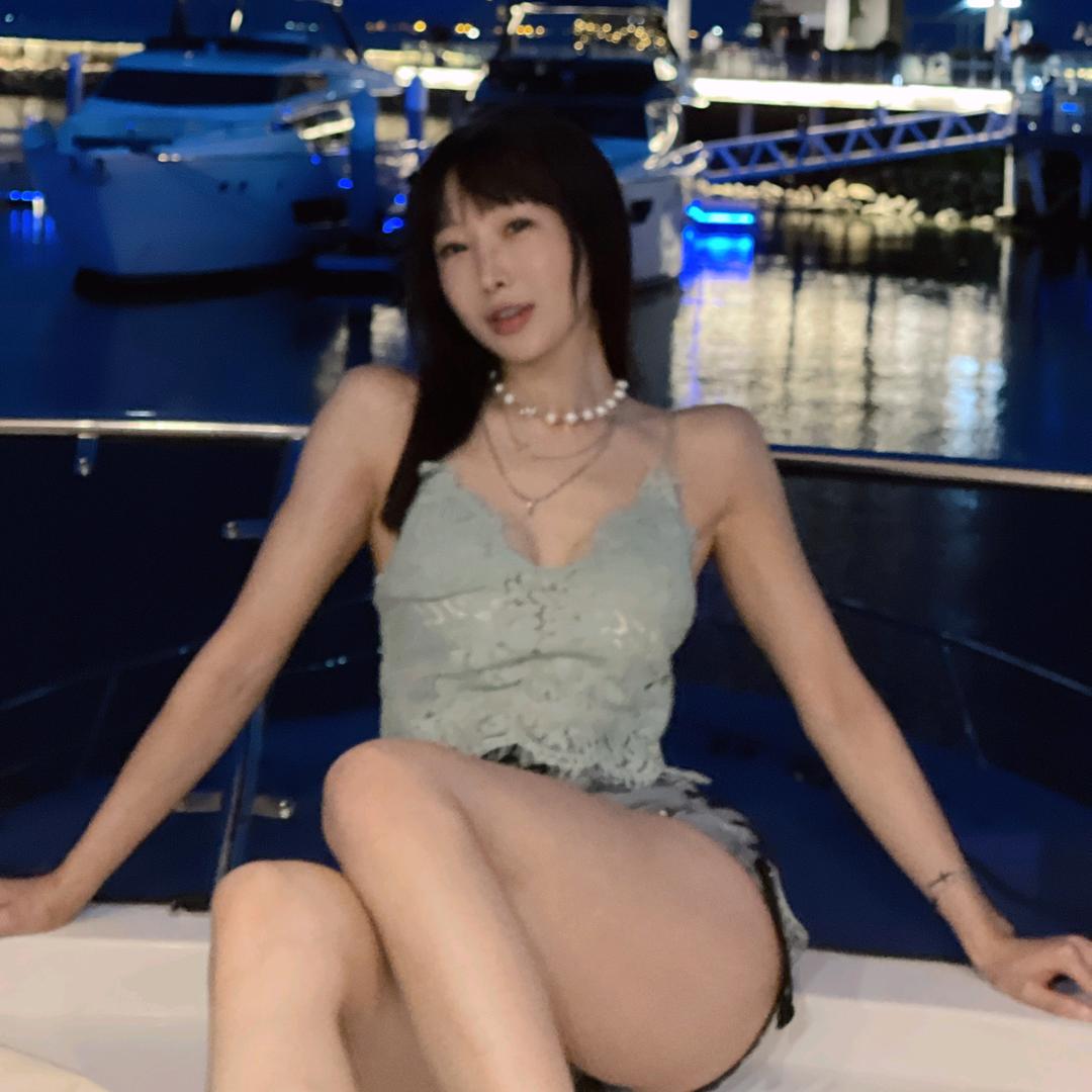 爱撸铁的小明