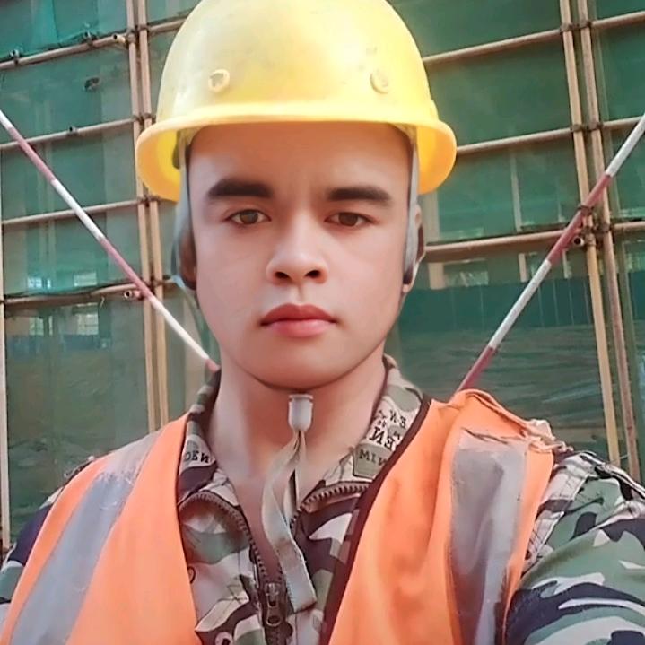 工地哥💞💞