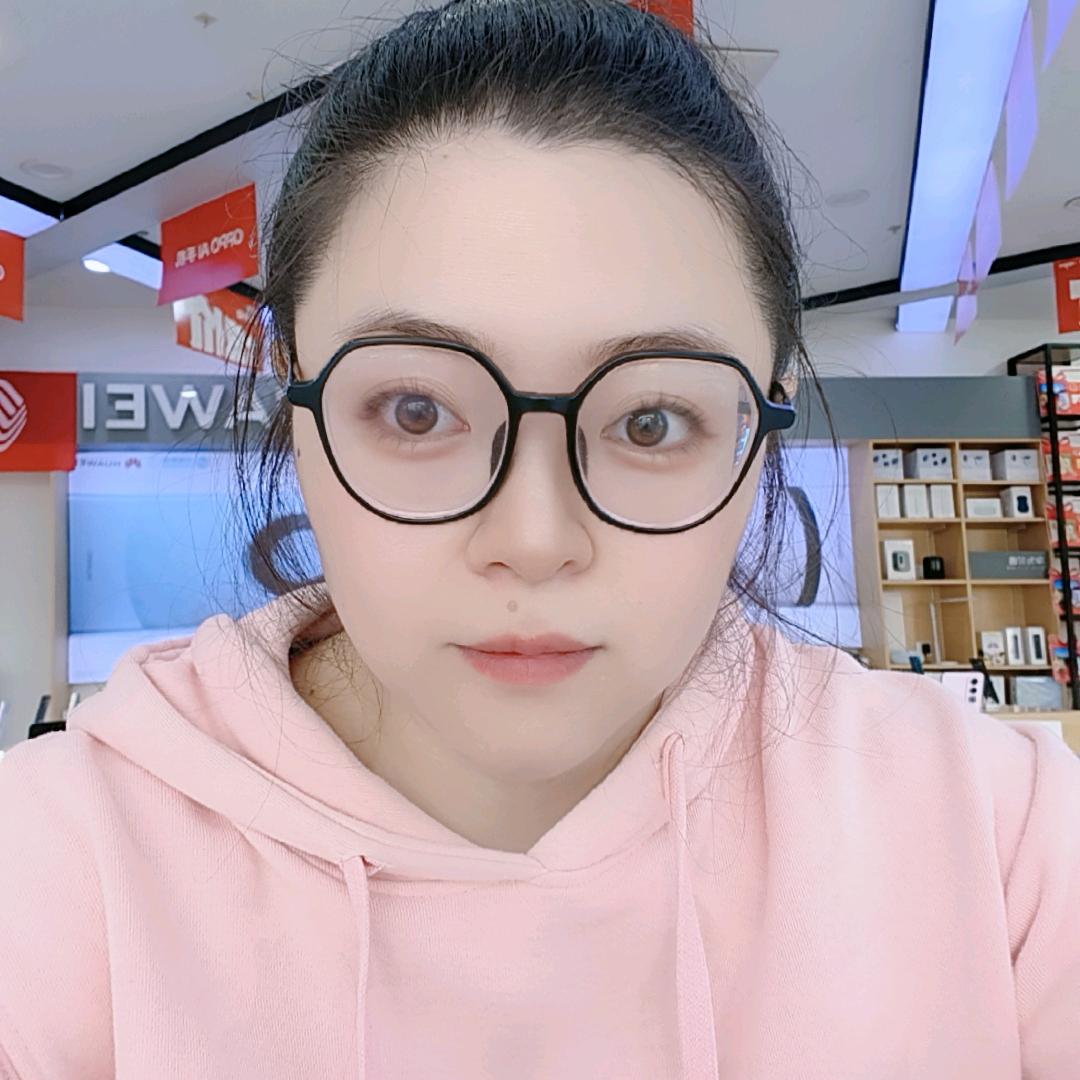 卖OPPO的小姐姐