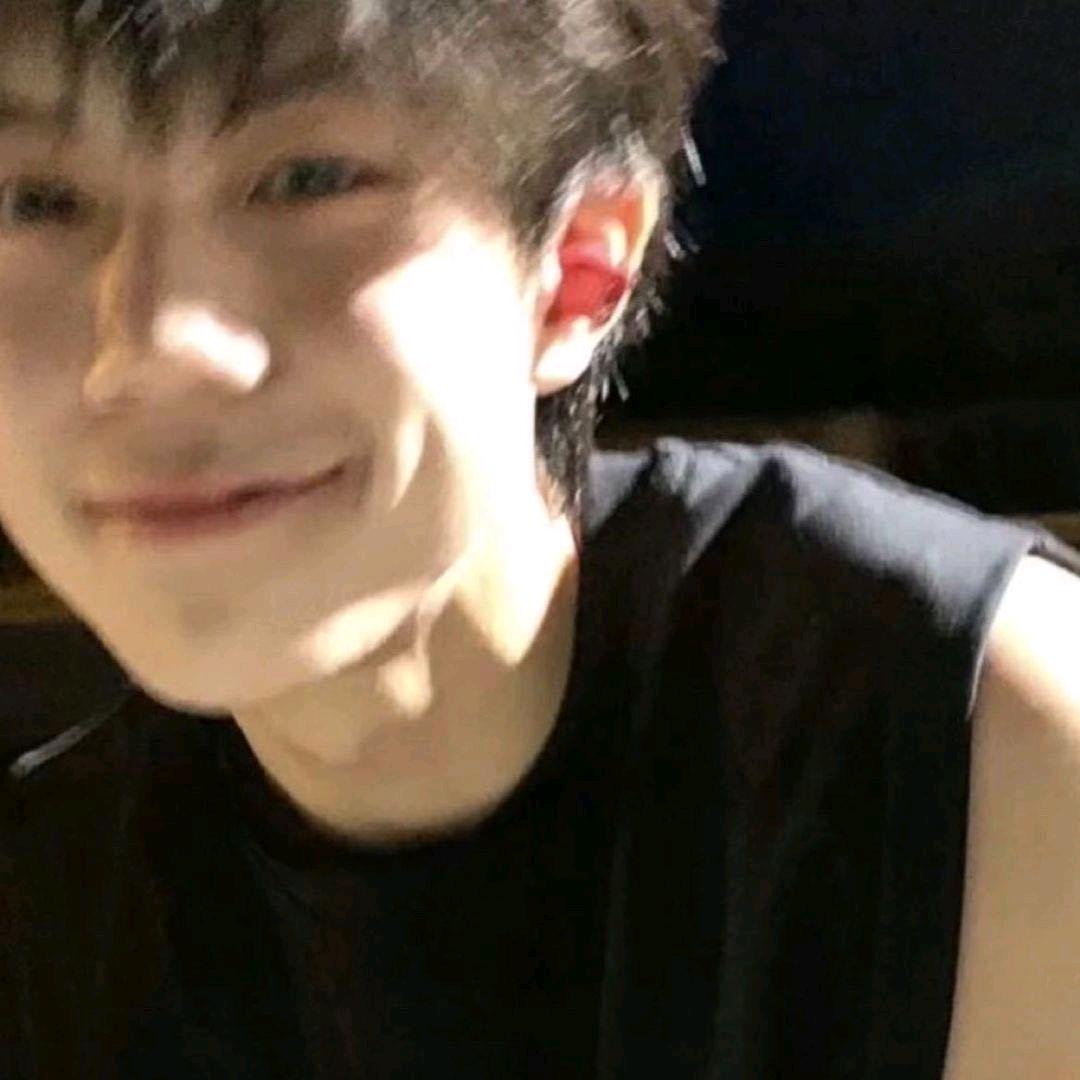 鲨鱼🦈辣椒🌶️
